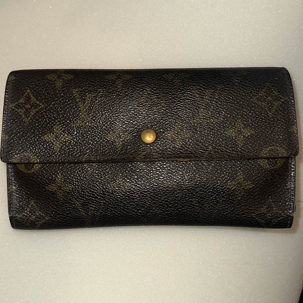 Lv wallet